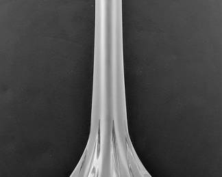 Lalique Claude Vase (2 available) - unn $400 each