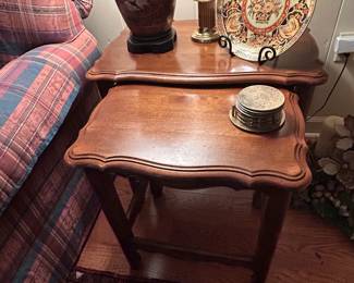Ethan Allen nesting tables
