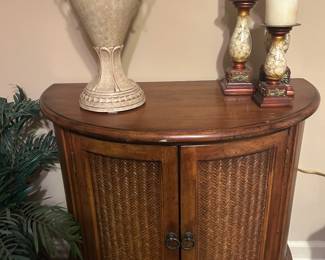 Tommy Bahama Bombay chest