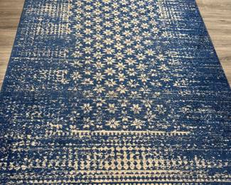 area rug- matching runner available