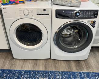 washer and dryer 