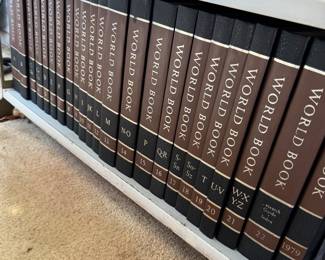 World Book Encyclopedia Set – 1979 Complete 22 Volume Edition (Vintage Reference Books)