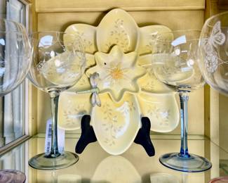Lennox meadow of butterflies appetizer set, set of 4 Lennox butterfly meadow balloon wine glasses
