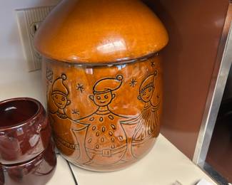 cutest cookie jar