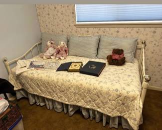 white iron trundle bed