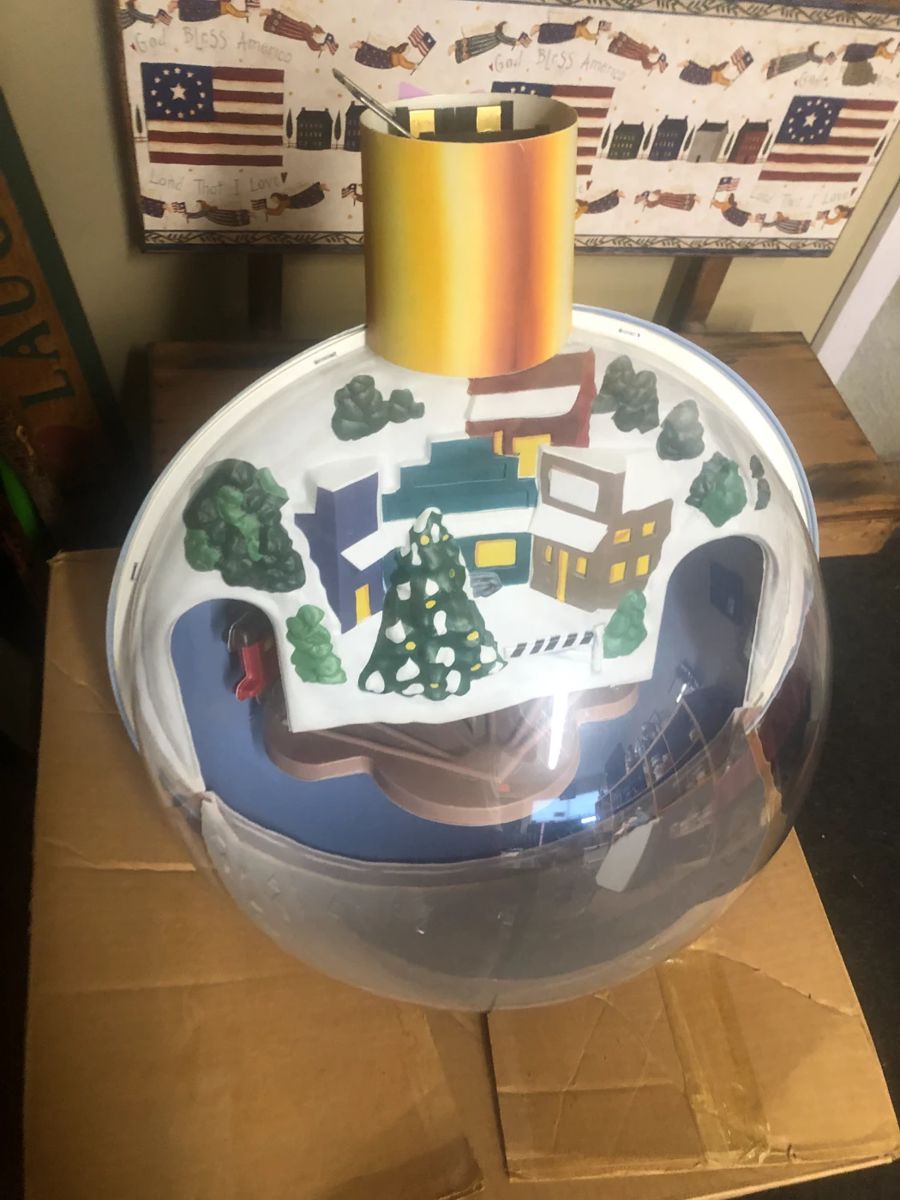 vintage Hallmark store ornament