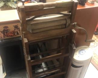 vintage clothes ringer