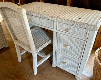 White wicker desk and chair