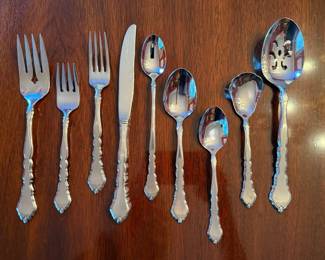 Oneida Community stainless flatware set