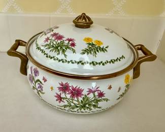 Vintage Lincoware enamel and brass covered casserole