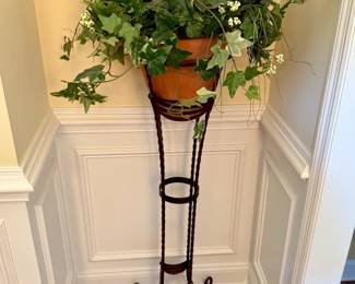 Metal plant stand with faux ivy