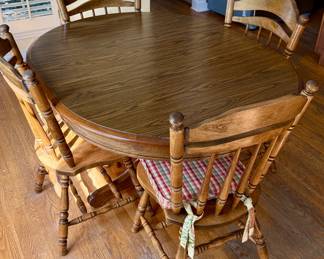 Maple farmhouse style kitchen table and chairs