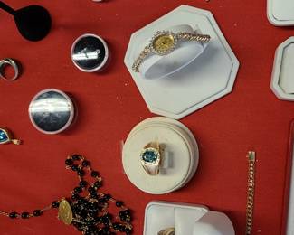 Assorted Gold jewelry
