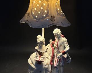 Vtg. Porcelain Victorian Figural Lamp w/ Shade