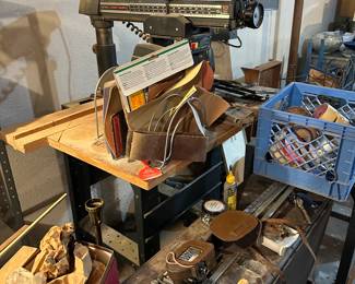 Radial arm saw