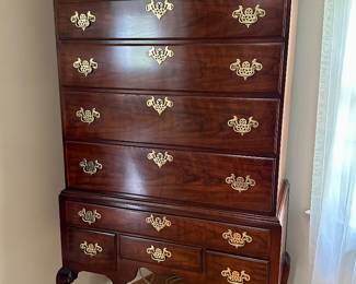 Queen Anne style dresser