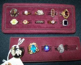Costume rings