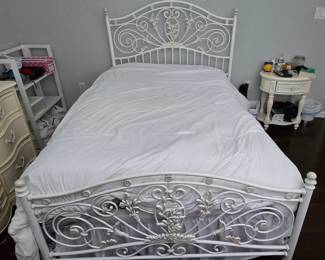 Full size metal head & footboard