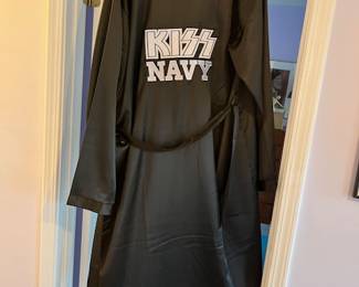 Limited edition Kiss Kruise robe, never worn. Large