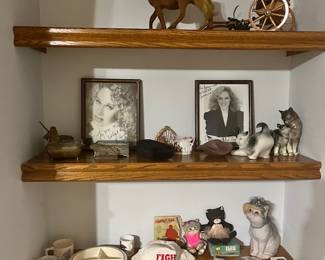 Assorted collectibles.