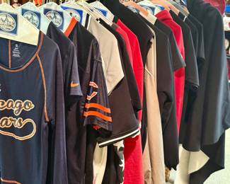 Sports jerseys 