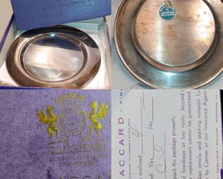 Still in the box Mermod & Jaccard
Saint Louis, Mo.
4 vintage/new sterling silver plated bread plates