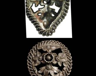 Beautiful antique Victorian brooch large