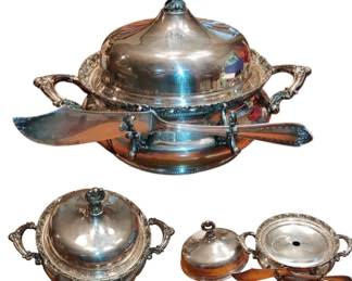Antique Master Butter keeper/dish with lid /butter knife & drip plate.
Quadruple plate sterling