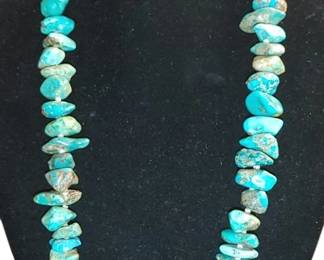 Vintage Authentic Native American Pueblo Turquoise nugget & Heishi beads on either side near the closure strung with wire & hook closure. If you're a fan of turquoise this is what you're looking for! Nuggets are chunky.