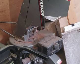 Nice Craftsman wood chipper