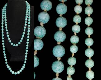 Vintage hand made glass beads/ hand knotted. Stunning details/ very long. Flapper style