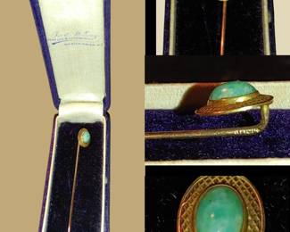 Beautiful jade stone set in 10 karat gold