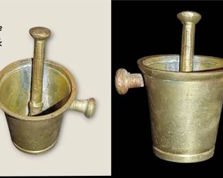 Salad brass antique miniature mortar and pestle