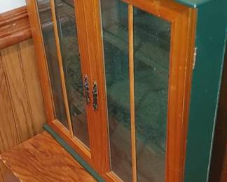 Small curio cabinet for knick knacks