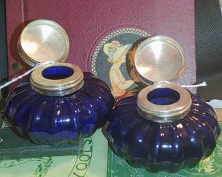 Two Cobalts ink Wells