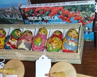 Russian nesting dolls original box