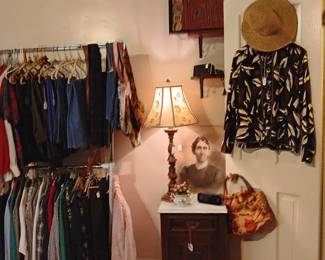 Pretty ladies clothing & more