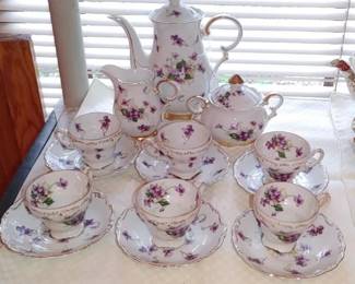 Vintage Nikoniko China hand painted bone china tea set includes
teapot
cream pitcher
sugar with lid
six saucers & six cups