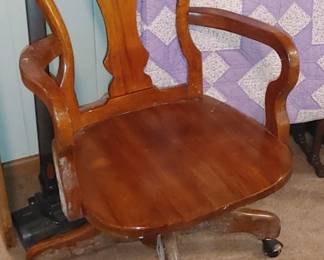 Great solid wood office chair