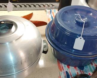 Right: Pretty Blue vintage stoneware covered baking dish
Left: VTG MCM WESTBEND ALUMINUM 3 PC BUN WARMER/SERVING Stove Top Warming SET