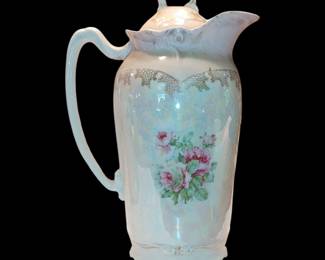 Wheelock & Company Germany Antique Chocolate pot. Gorgeous hand-painted roses on iridescent porcelaon
LA PERL ROSE PATTERN WHEELOCK & CO GERMANY