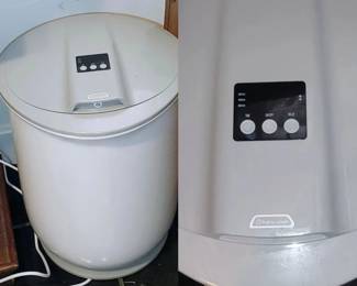 Professional towel warmer great for salons or personal use large capacity