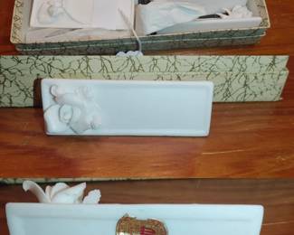 Bisque place marks in original box