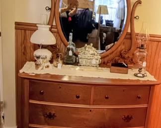 Fantastic Antique Four drawer Oak dresser with beveled Edge mirror