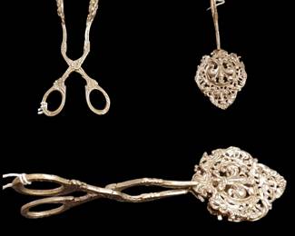 Vtg Silverplate Ornate Floral Decorated Pastry Tongs / Salad tongs Made in Italy Fleur De