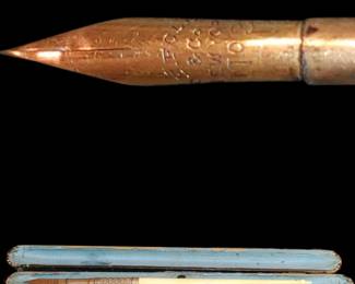 Antique dip pen bone handle gold nib
Original box with hook closures