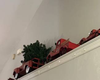 Yes they are on a ledge 