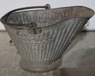 Reeves coal bucket 