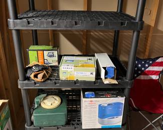 DOLLIE, PLASTIC SHELF, BALL GLOVE, MATTRESS PUMP & VAPORIZER