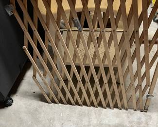 PET GATE